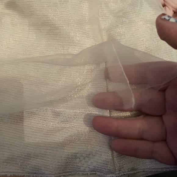 Girls 5 skirt tag attached - Picture 4 of 5